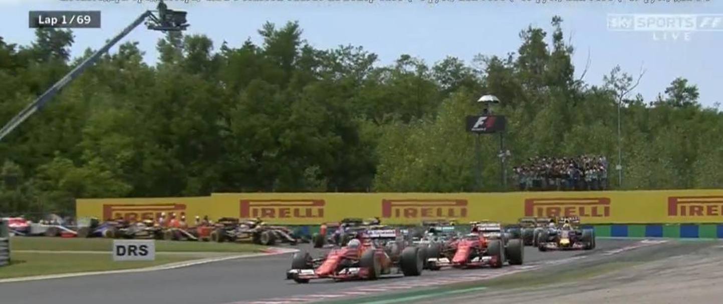Le due Ferrari davanti